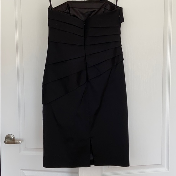 Women’s Strapless Formal Dress - Picture 4 of 5